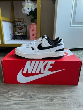 Nike Gamma Force Women's White Black DX9176-100 Size 7.5
